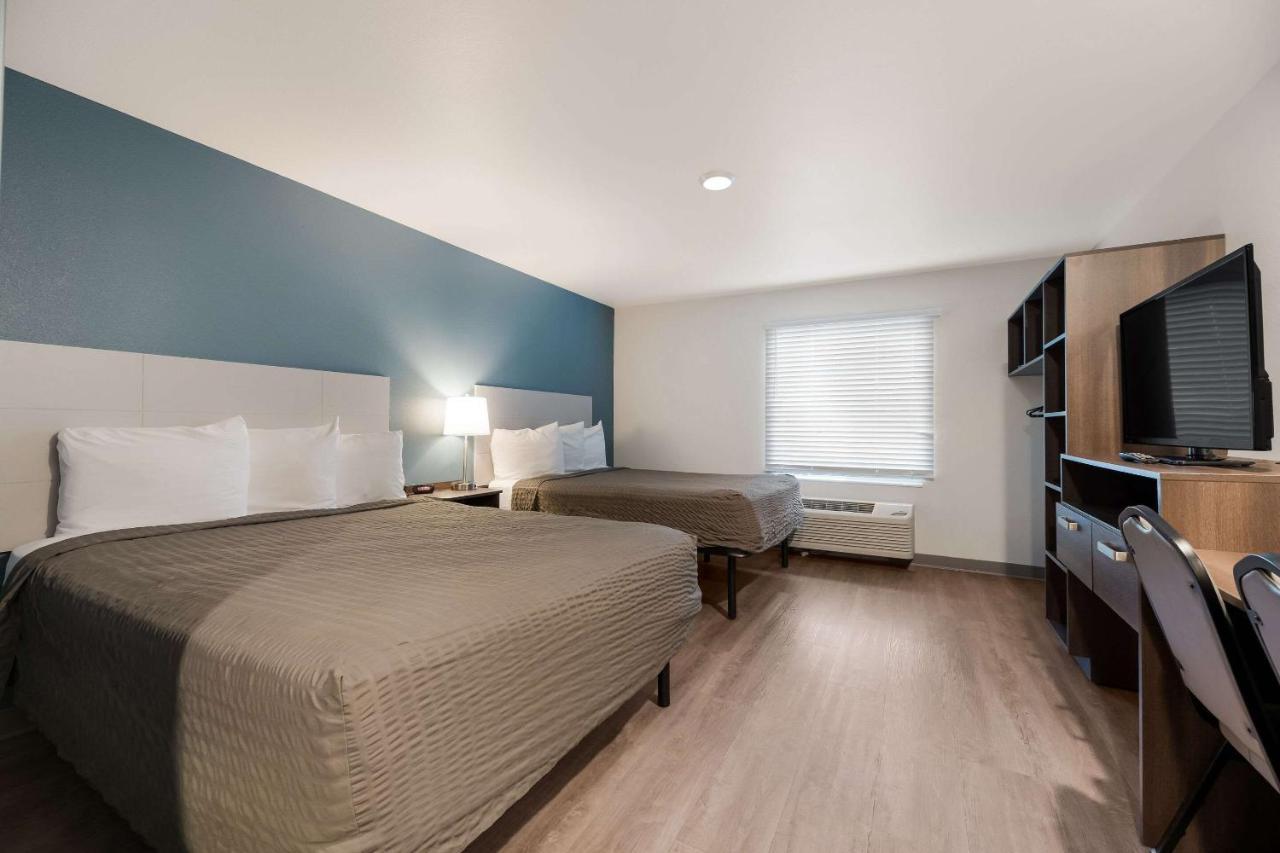 Hotel Woodspring Phoenix-deer Valley 2*