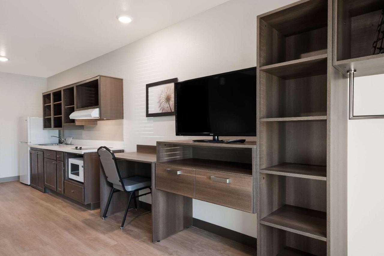 Hotel Woodspring Phoenix-deer Valley 2*